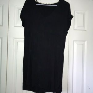 Black V-neck T-shirt dress